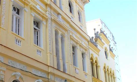 GERYANE SUITE HABANA EUROPEAN HISTORY COMFORT (Havana) - Inn Reviews ...