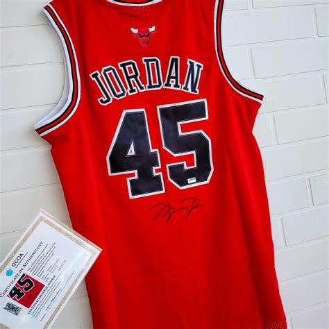 Michael Jordan Signed Autographed #45 Chicago Bulls Jersey Red With COA ...