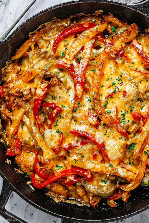 Cheesy Fajita Chicken Bake Recipe – Baked Fajita Chicken Recipe ...