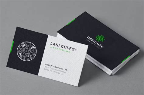 Business Cards with QR Code and Logo 的图像结果