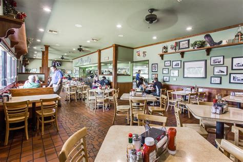 Peacock's Restaurant menus in Stephenville, Texas, United States