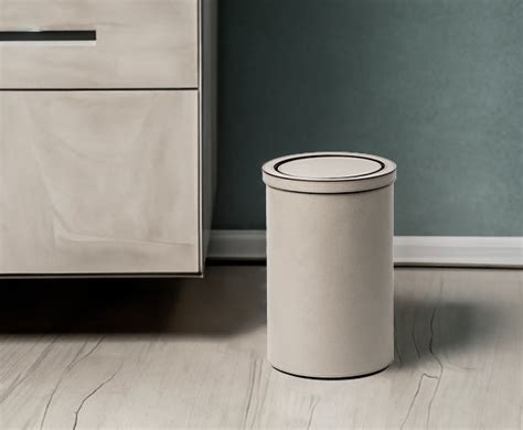 Cream Round Metal Bin with Lid – Maison SIA