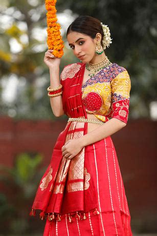 Banarasi Silk Sarees, Fabrics & Wedding Wear Online for Women – Chinaya ...