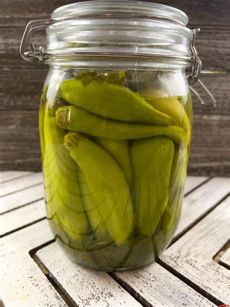 How to make Pickled Banana Peppers - Rana's Recipe