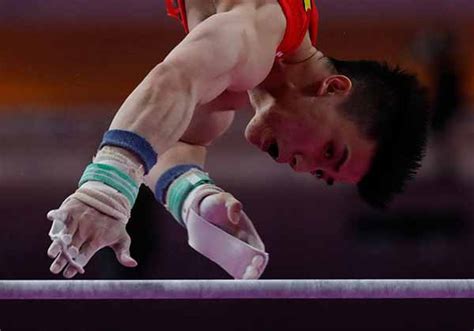 中国体操男团力压日本队重返亚运冠军奖台|雅加达|日本队|中国队_新浪新闻
