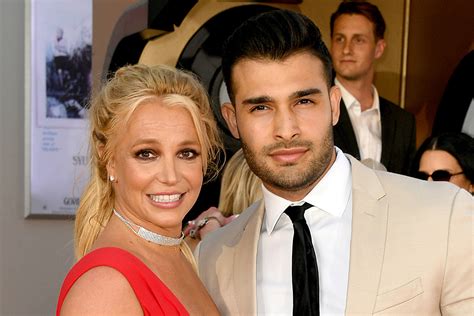 Britney Spears' Boyfriend Sam Asghari Reveals Behind the Scenes