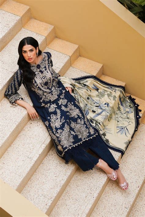 Sana Safinaz Muzlin Winter Collection 2023 – M233-014B-CP – YourLibaas