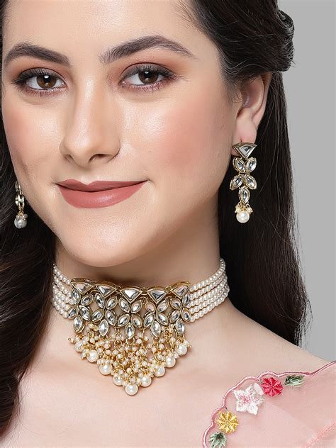 KARATCART Gold Plated Kundan Choker Gold Jewellery Set for Women