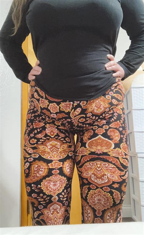 No nudity for you. : r/dommes