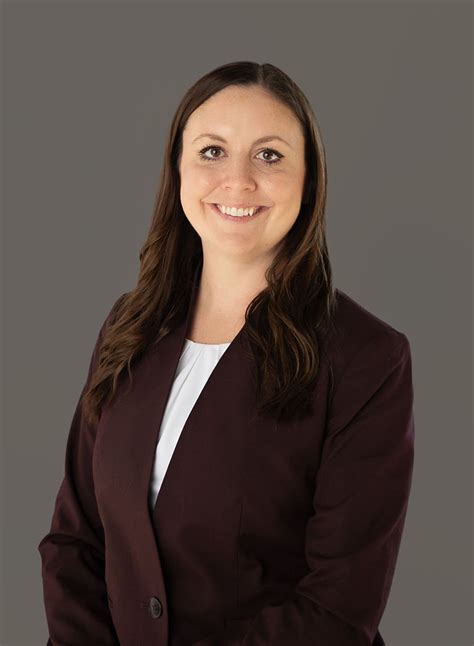 Amanda Magerl, FNP-BC - Orthopedic Center of Illinois