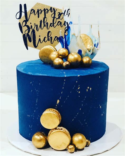flower cake blue