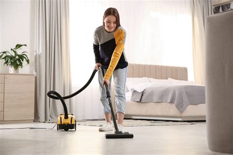 Floor Cleaning: Step-by-Step Guide for Every Surface | Squeaky Cleaning