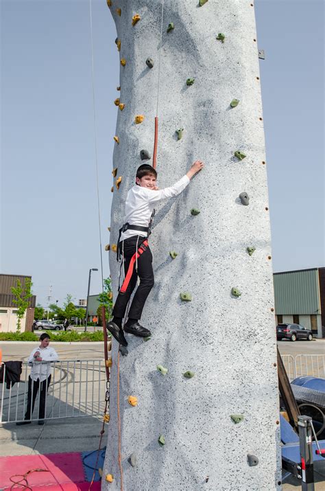 Over 300 Boys Partake in Agudah of Illinois’ Asifa L’Bnei Aliya – The ...