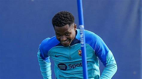 Ansu Fati, convocat amb la selecció espanyola per jugar el Mundial de Qatar