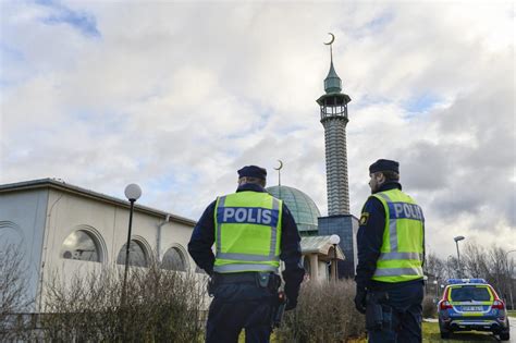 Stockholm police shoot dead autistic man walking around with toy ...