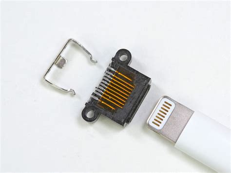 Iphone Lightning Connector - Perumperindo.co.id