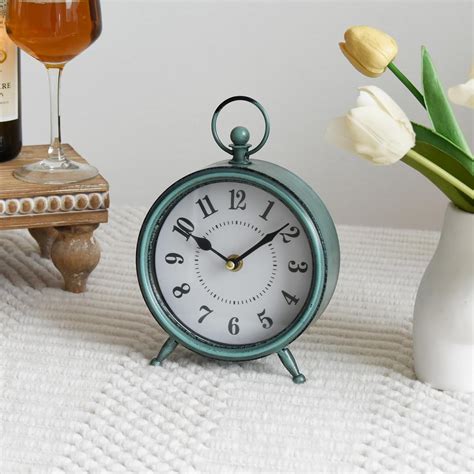 Amazon.com: MACVAD Vintage Small Rustic Green Table Clock on Stand ...