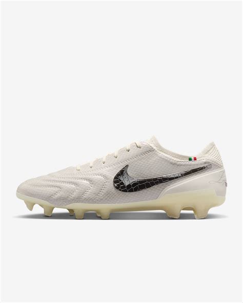 Nike Tiempo Legend 10 Elite LUXE FG 低筒足球釘鞋。Nike TW