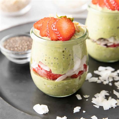 Matcha Overnight Oats - Beaming Baker