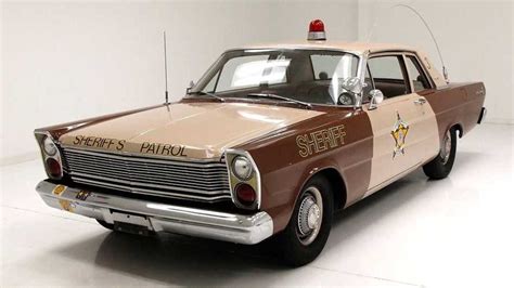 '60s Fuzz: 1965 Ford Custom 500 Police Car | Motorious