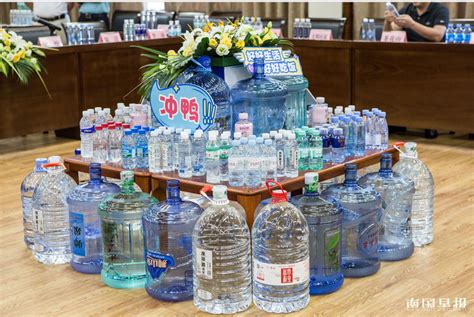 卖水也能成首富？广西水也不差！20家饮用水品牌企业集体发声……|广西_新浪新闻