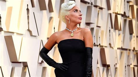 Lady Gaga's wax figure unveiled at Madame Tussauds Hollywood | t2ONLINE