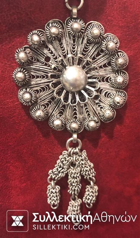 Κολιέ παραδοσιακής φορεσιάς με φιλιγκράν με μεγάλο λουλούδι διπλό ...