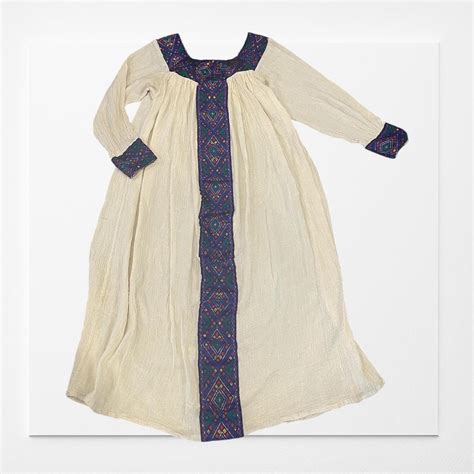 60s - 70s Woman’s Long Sleeve Maxi Sheath Dress 1970s Woman Muumuu ...