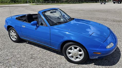 The 10 Most Gratifying Manual Transmissions We've Ever Encountered