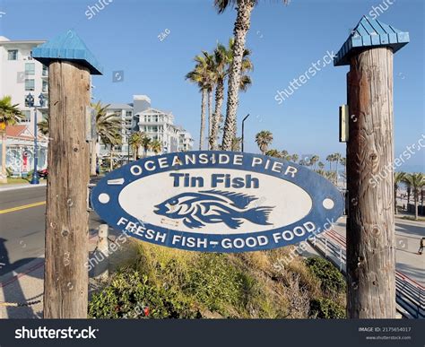 176 Oceanside restaurant Images, Stock Photos & Vectors | Shutterstock
