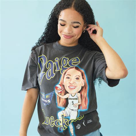 Paige Bueckers – Playa Society