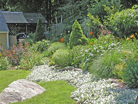 Steep Hillside Landscaping Ideas On A Budget : If you don't have enough ...