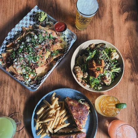 Lunch Spots in Bend Oregon You Don't Want to Miss