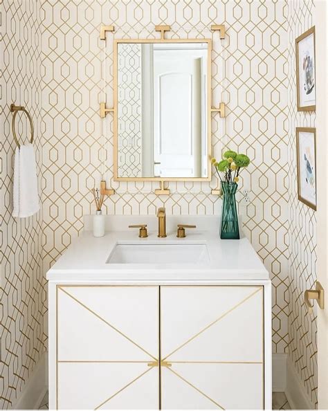 25 Stunning Small Powder Room Ideas That Pack A Punch - Sleek-chic ...