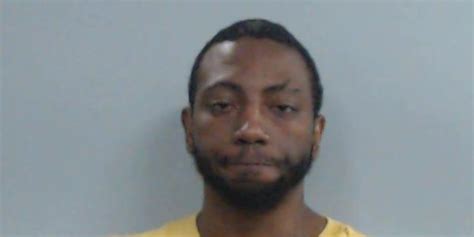 Man arrested for strangulation assault in downtown Lexington