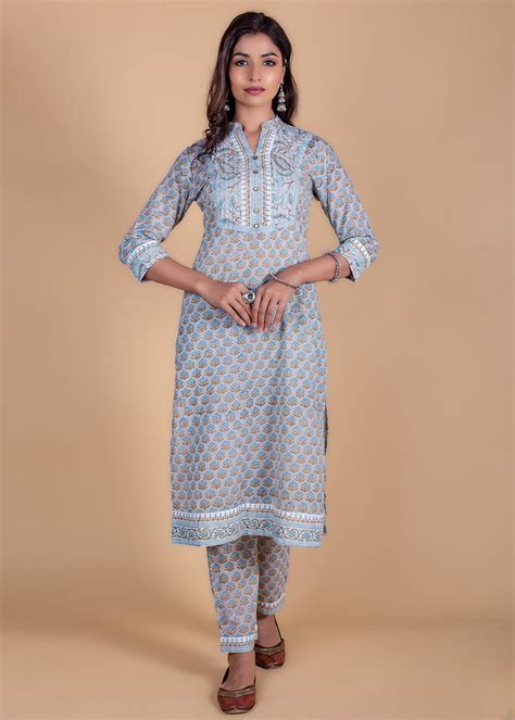 Get Grey Floral Block Printed Kurta at ₹ 1699 | LBB Shop