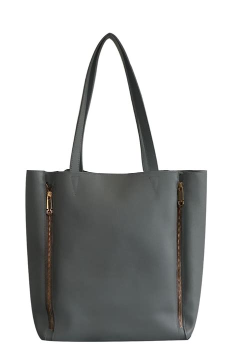 Get Metallic Zip Detail Tote with Pouch at ₹ 1275 | LBB Shop