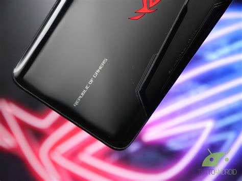ASUS ROG Phone 3 non apporterà rivoluzioni al design