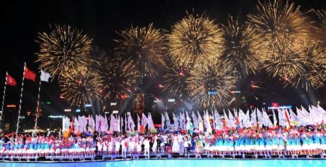 组图：东亚运动会开幕式在中国香港举行-搜狐新闻
