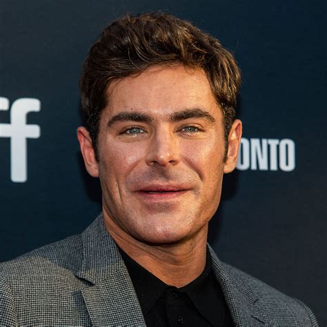 A Plastic Surgeon Weighs in on Zac Efron’s Changing Appearance from ...
