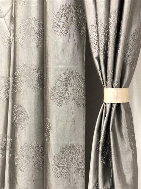 Buy Emboss Curtains Online in India – PARDEWALE.in