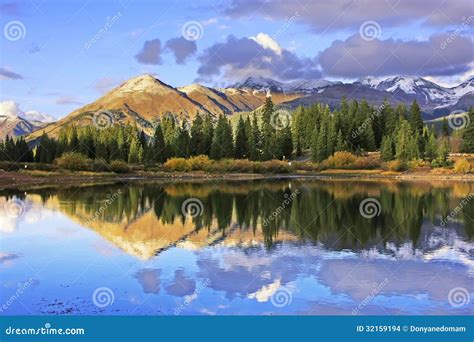 Molas Lake and Needle Mountains, Weminuche Wilderness, Colorado Stock ...