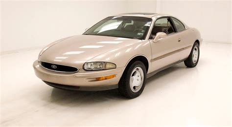 1995 Buick Riviera | Classic Auto Mall