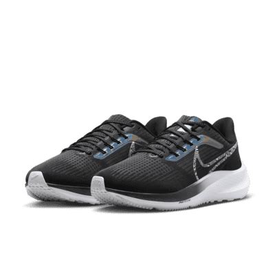 Nike Pegasus 39 Premium Women's Road Running Shoes. Nike IN