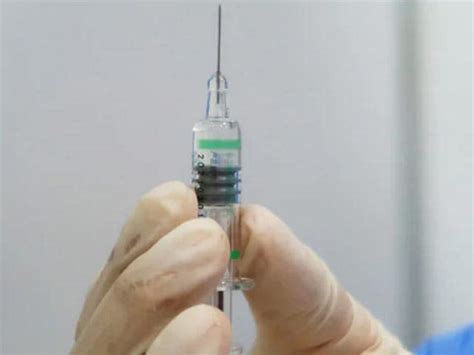 Botox Injections - Botulinum Toxin: क्या होता है बोटॉक्स ट्रीटमेंट ...