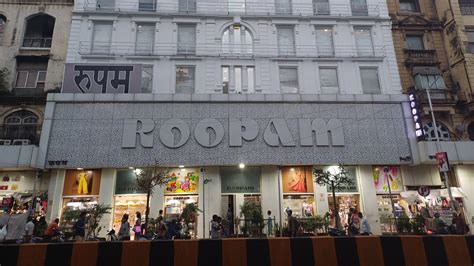 Mumbai: Shops Violating Marathi Signboard Rules To Face Penalties; BMC ...