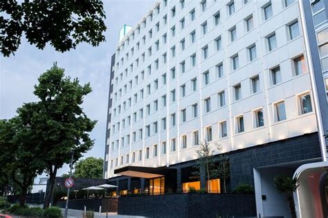 MOXY HUMBOLDT PARK (Berlin) - Hotel Reviews, Photos, Rate Comparison ...