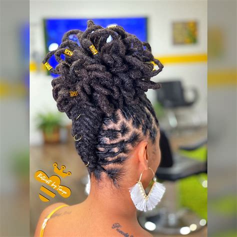 Loc Updo Tutorial 的图像结果