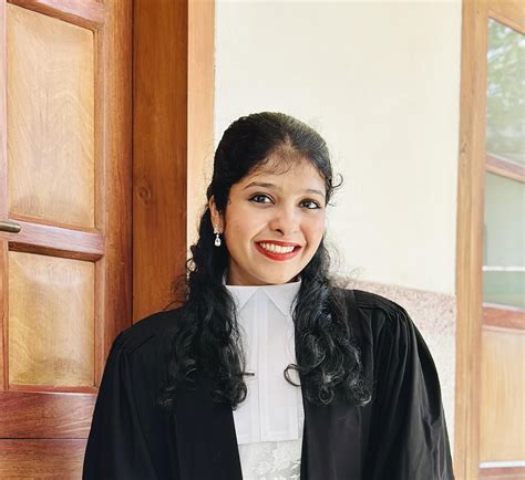 Hire a Remote Lawyer / Project manager from France - Jobicy Talent