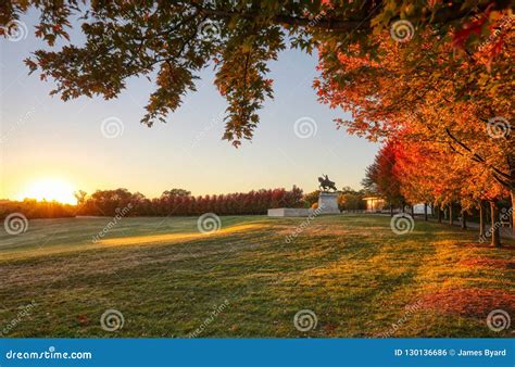 Sunrise and Fall Foliage on Art Hill, St. Louis, Missouri. Stock Photo ...